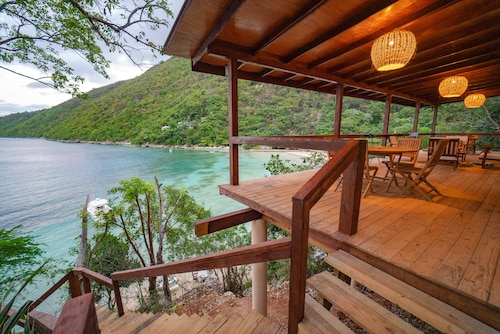 Chez Max, Cadras Haiti