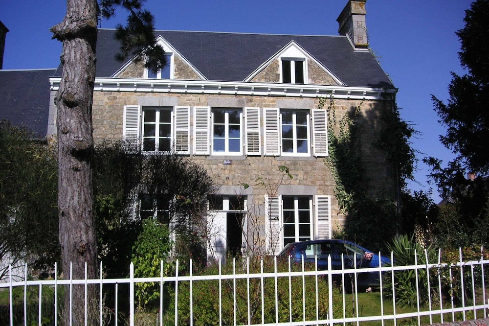Old mansion in the Mont Saint Michel bay