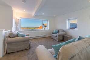 TV - Pebble Cottage, Brancaster Staithe, Norfolk (Brancaster Staithe)