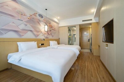 Huifeng Xiangxing Hotel