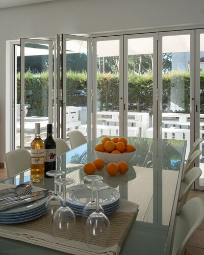 Pitusas. Cosy cottage, loads of sun, beach 500m