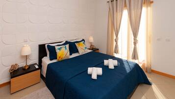 1 chambre, coffres-forts dans les chambres, fer et planche Ă repasser