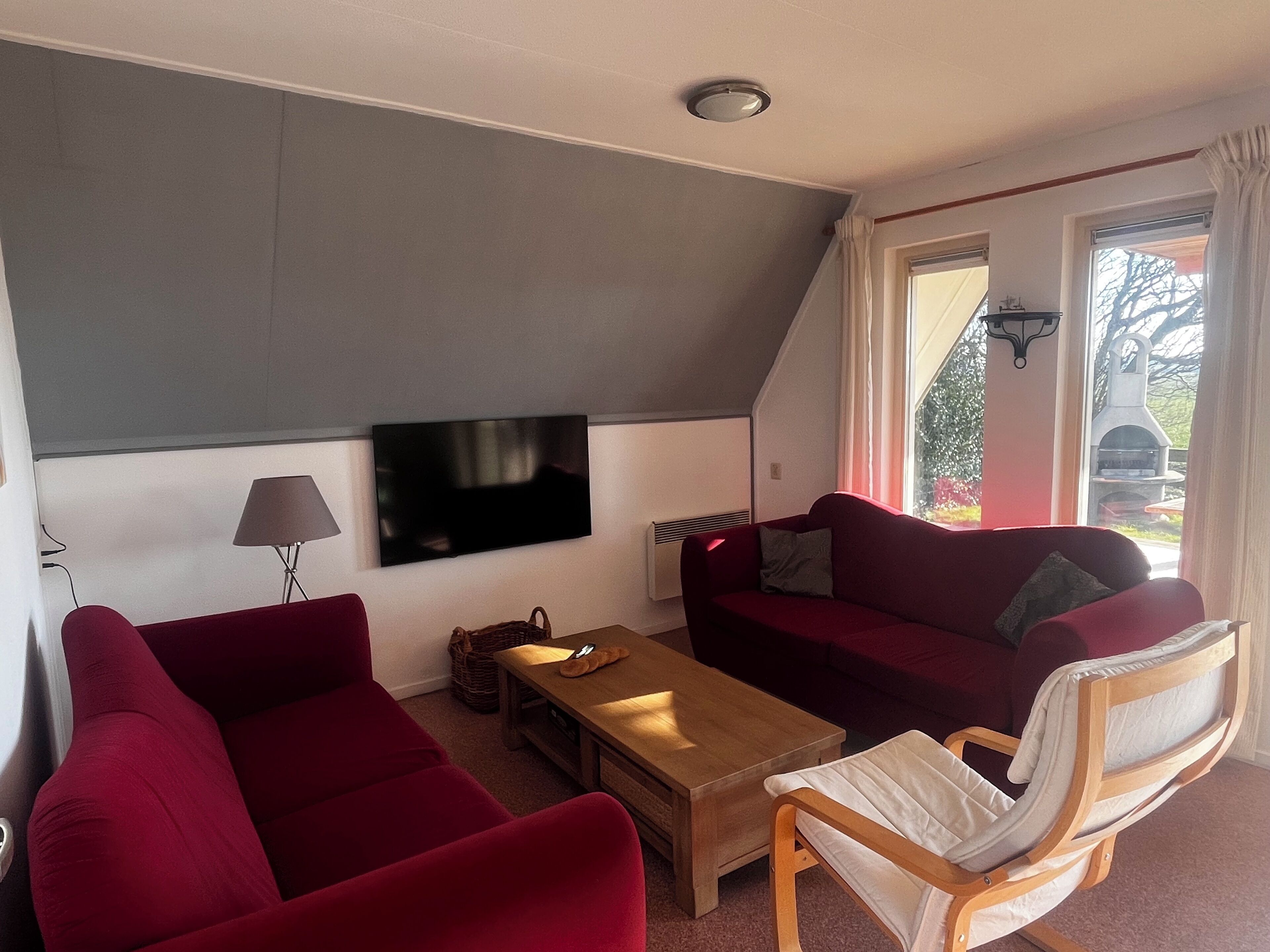 TV, books, stereo