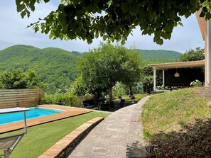 Utomhuspool