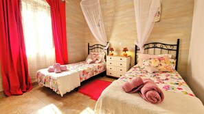 5 bedrooms, in-room safe, iron/ironing board, free WiFi