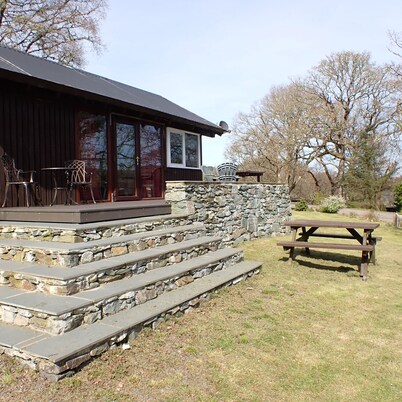 Cabin 16 'Duart' 
A Cosy Cabin With Views Over Loch Awe.