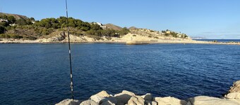 MAGNÍFICO, VILLA FAMILIAR, CON VISTAS AL MAR CON PRIVADO, PISCINA CLIMATIZADA
