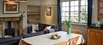 Retiro idílico en Cadgwith Cove - caminar a la playa, pub y café