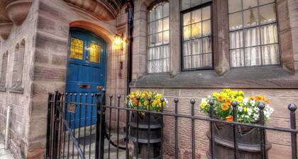 A fascinating grade II listed cottage within the heart of historic Chester