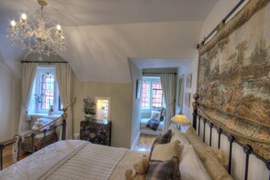 3 chambres, fer et planche à repasser, Wi-Fi gratuit, draps fournis