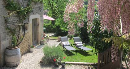 Eine moderne Scheune für 5 Personen. Atemberaubende Aussichten in einem ruhigen Dorf.