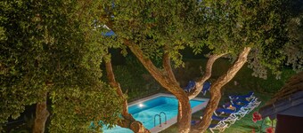 Beautiful secluded house with private pool and garden