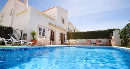 Fantastic Villa With Private Pool In Vilamoura 