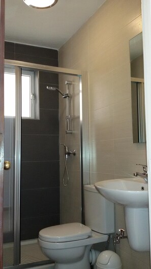 Baignoire, serviettes fournies