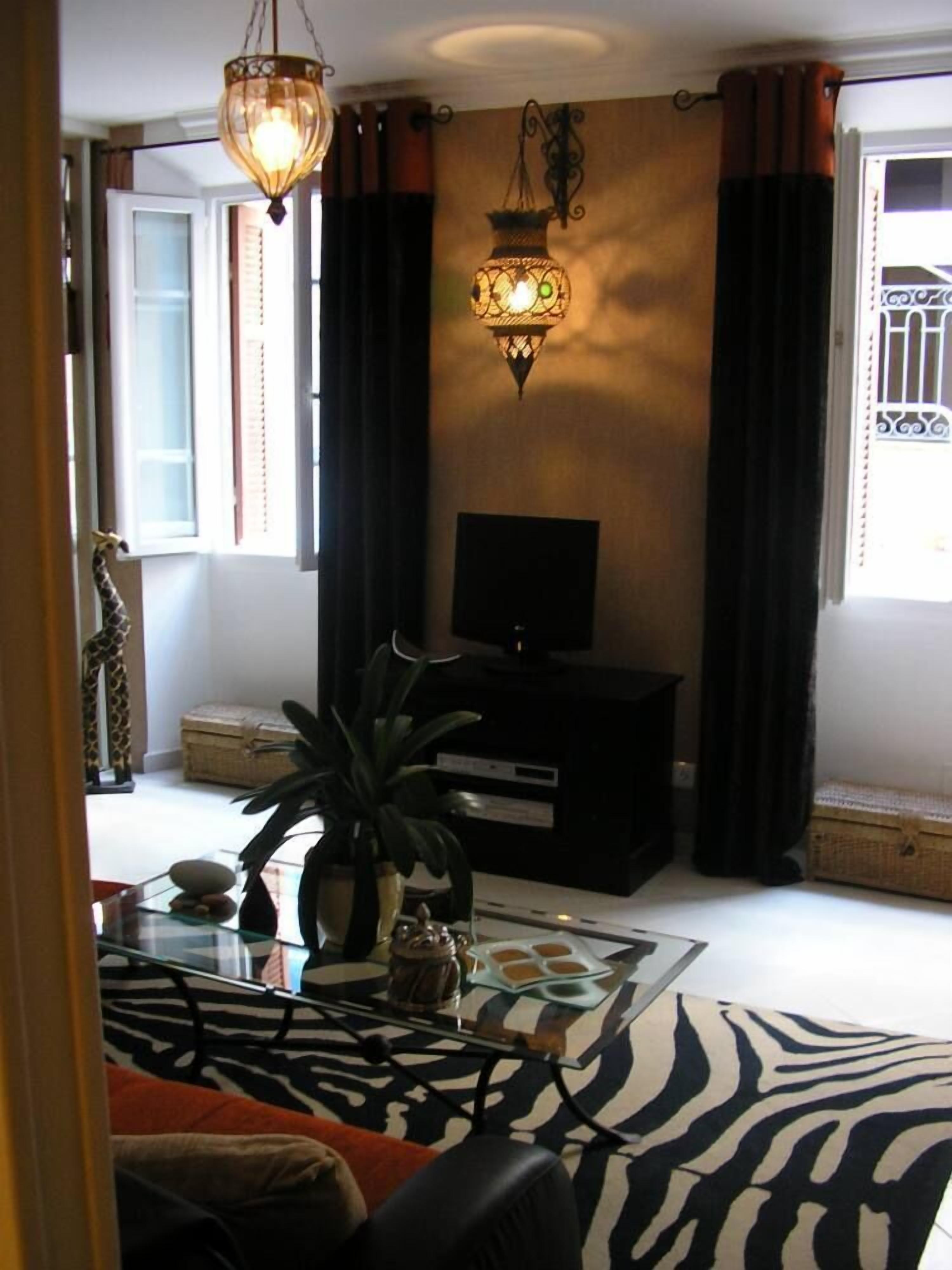 APARTMENT SOME COMFORT Renovated 2 PIECES