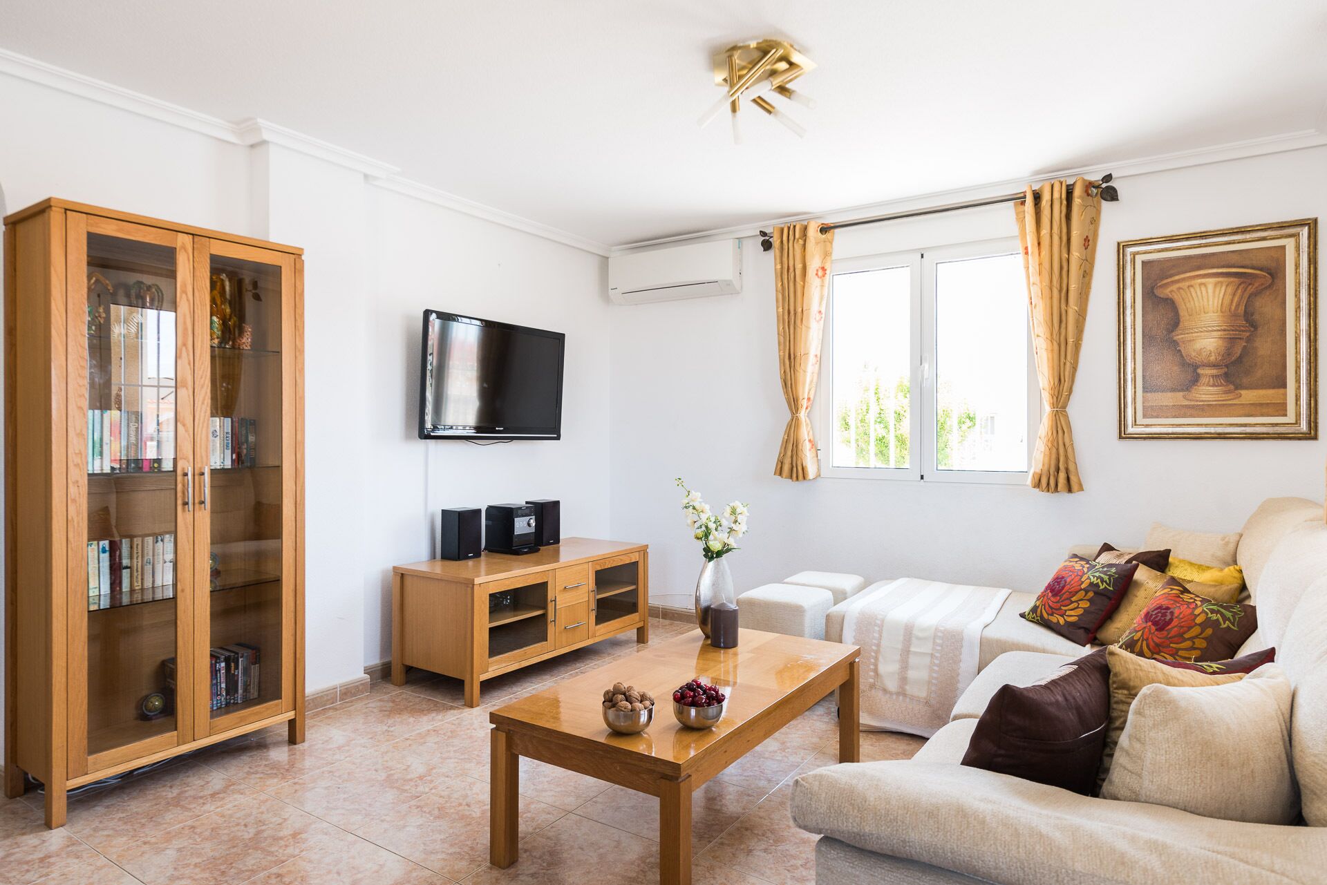 Villa independiente con piscina privada