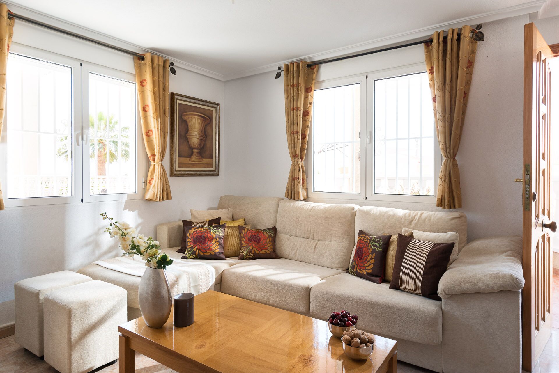 Villa independiente con piscina privada