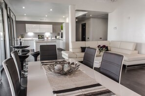 Smart TV, ping pong, books, stereo - Villa Taburiente, modern, breathtaking views, nature and good weather. (El Paso)