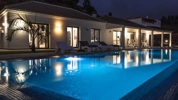Piscine extérieure