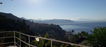 "Suite 48" mini design house for the couple on the Amalfi Coast