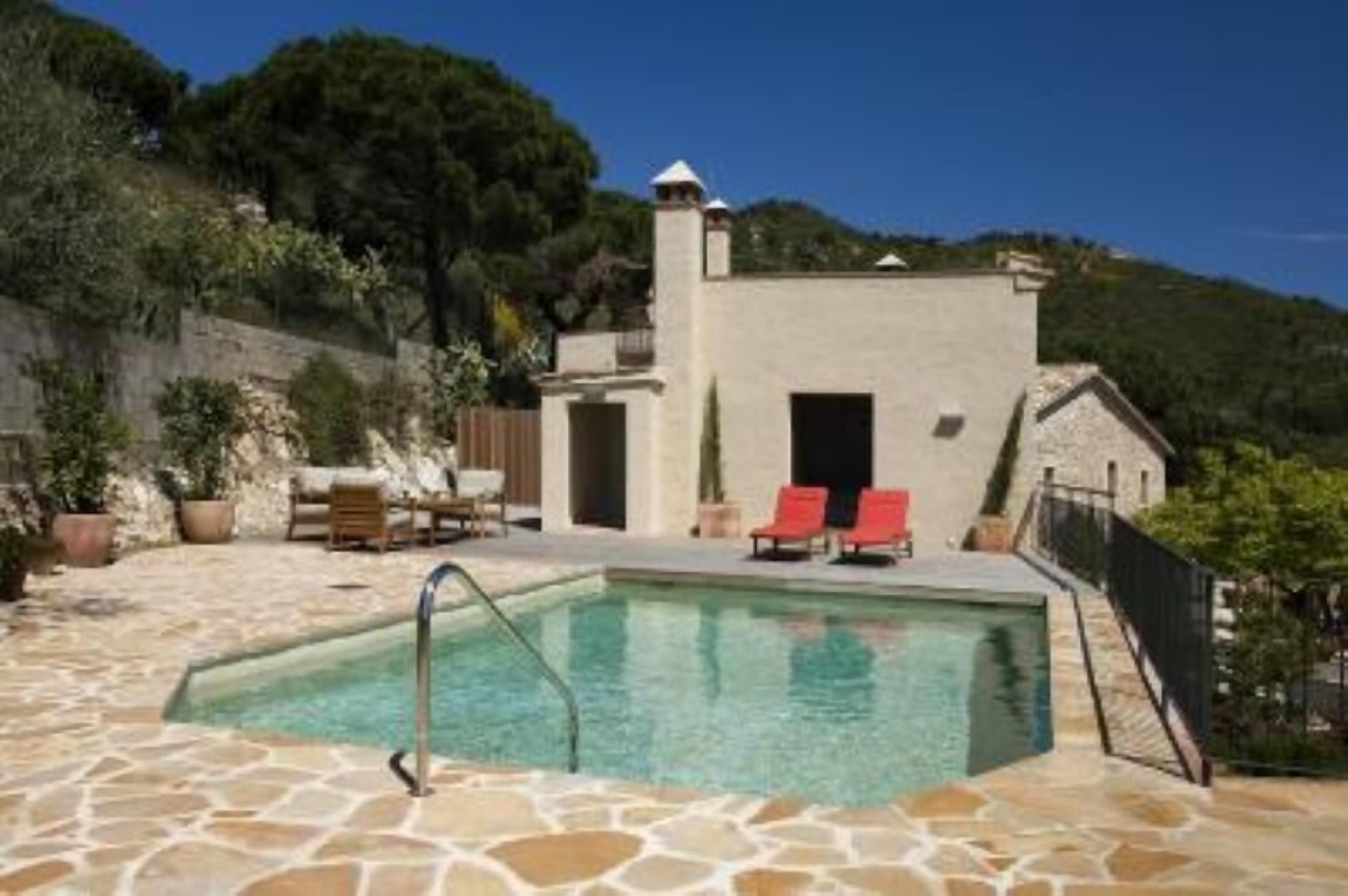 Castell D Aro: casa con jardin y estupendas vistas al mar situada en un lugar inmejorable de la Costa Brava