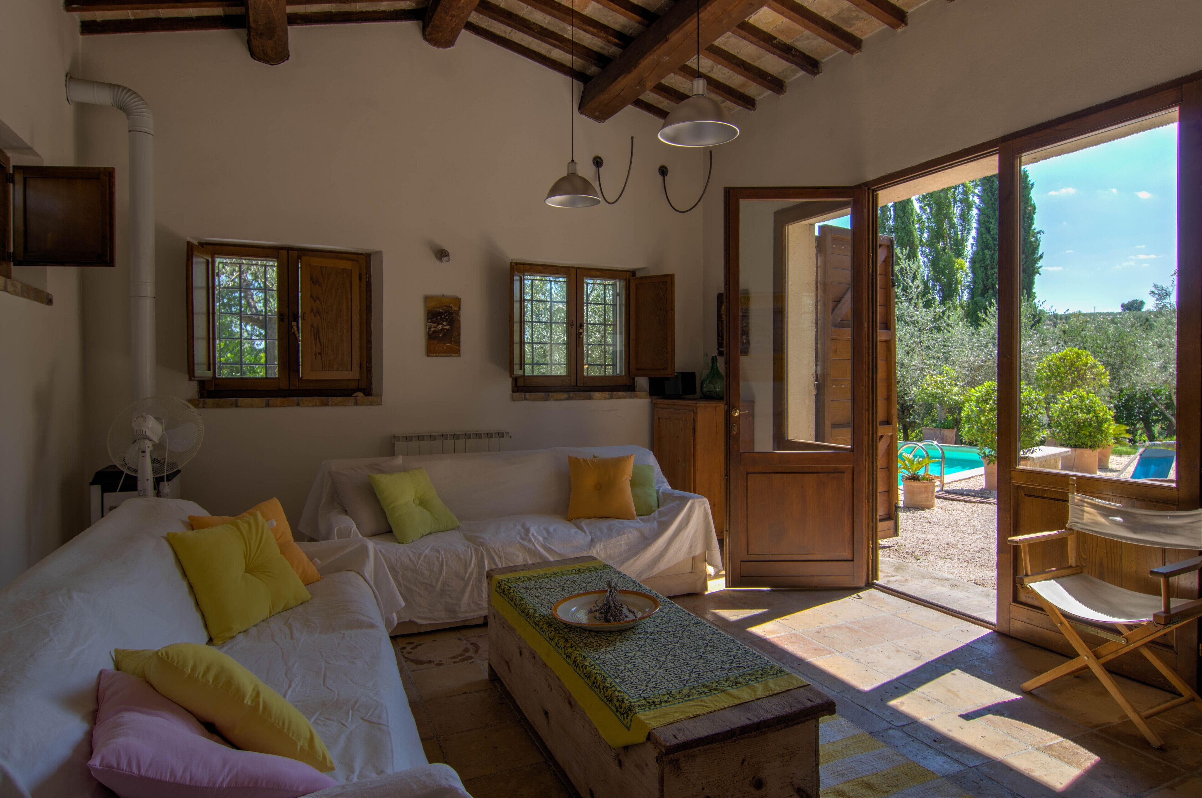 Private Villa in Umbria near Historic Montefalco w Free Wifi & Summer Pool