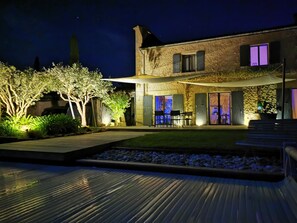 Terrace/patio - Charming house with swimming pool and air conditioning 15 minutes from Bordeaux (Saint-Caprais-De-Bordeaux)