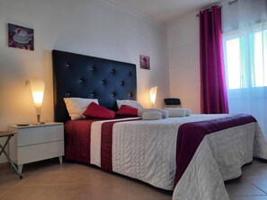 2 sovrum, strykjärn/strykbräda, gratis wi-fi och sängkläder