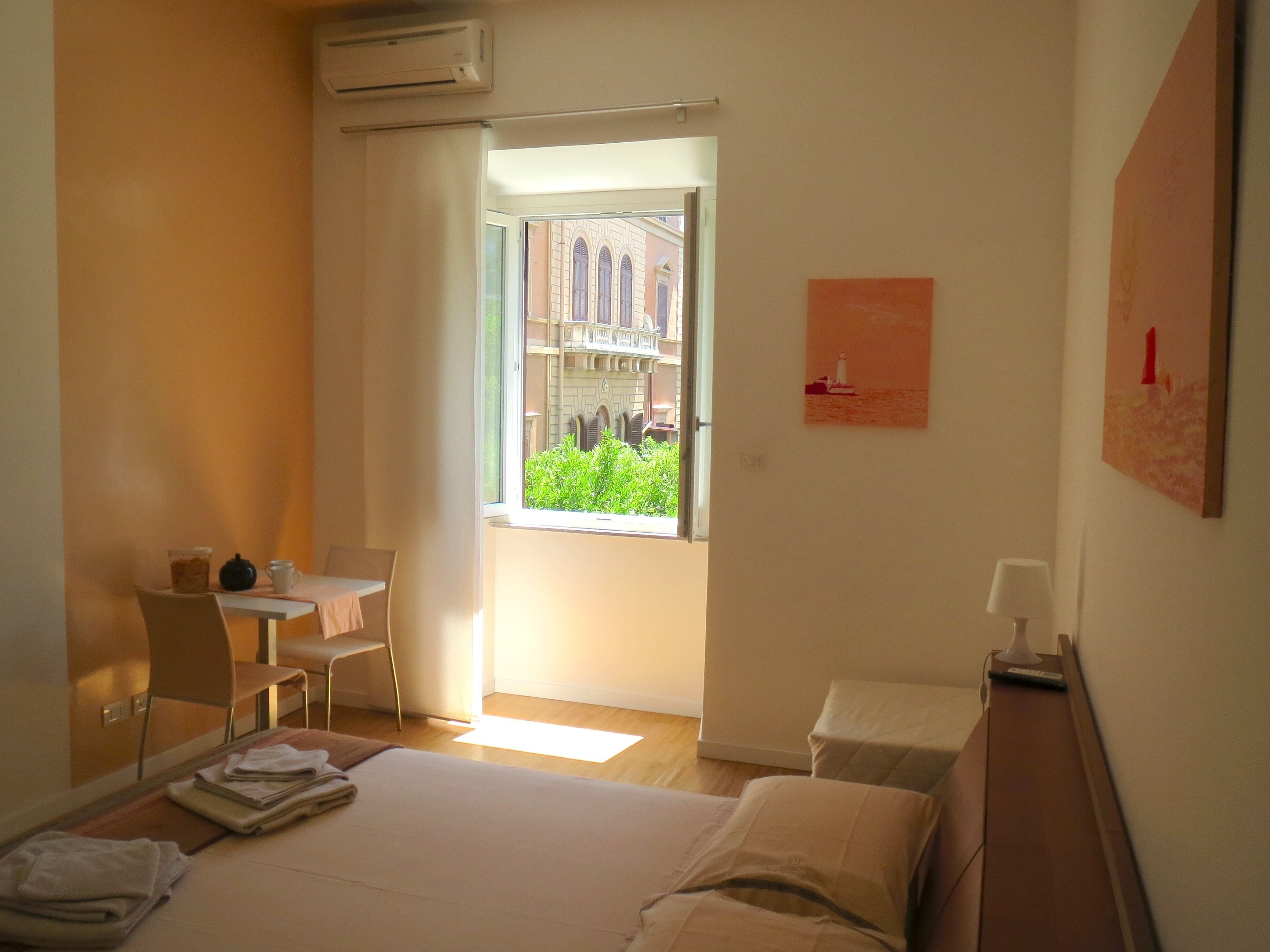 4 bedrooms, iron/ironing board, travel crib, free WiFi