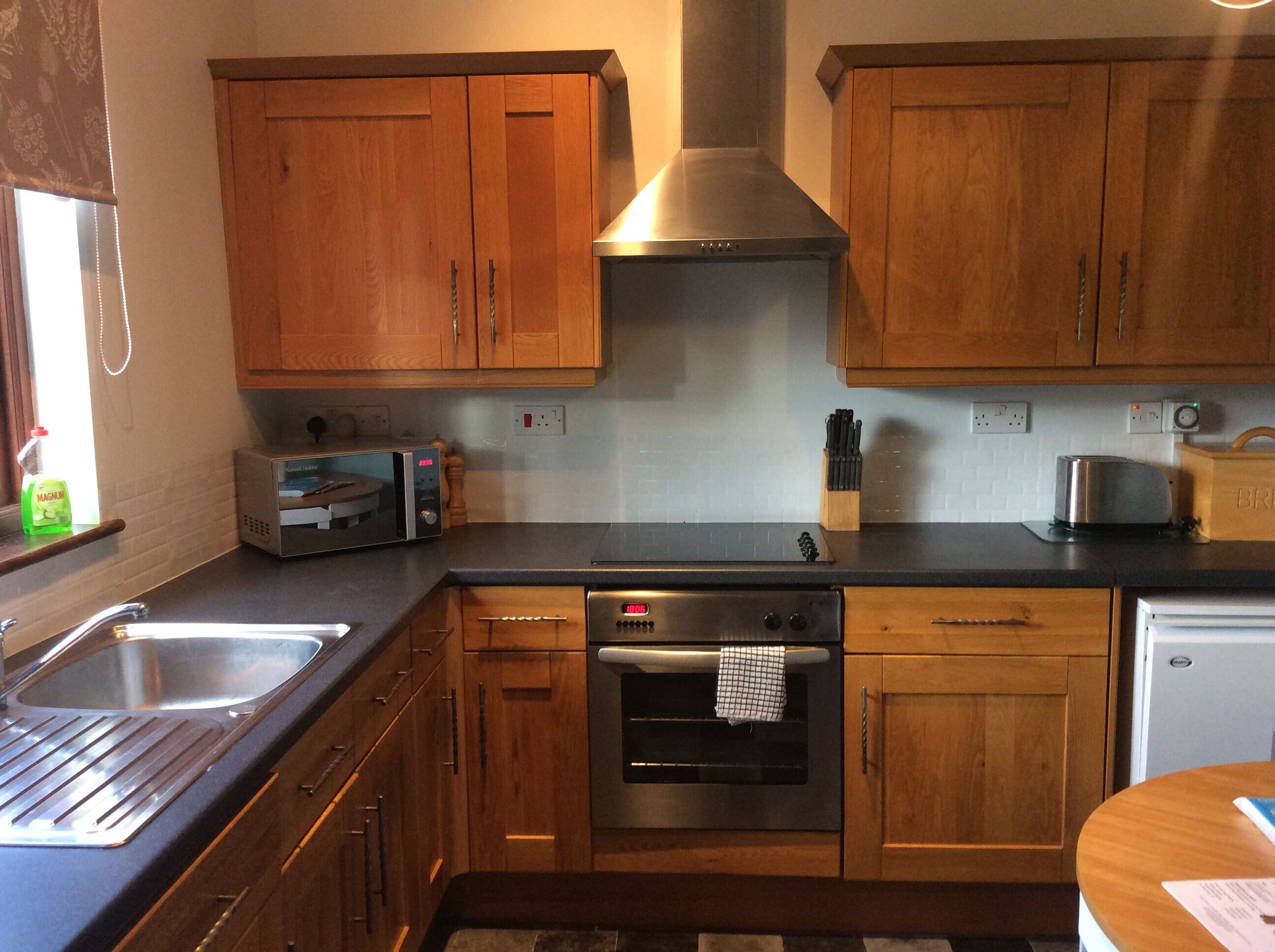 Ivy Barn Sleeps 4 with hot tub (2 Bedrooms)