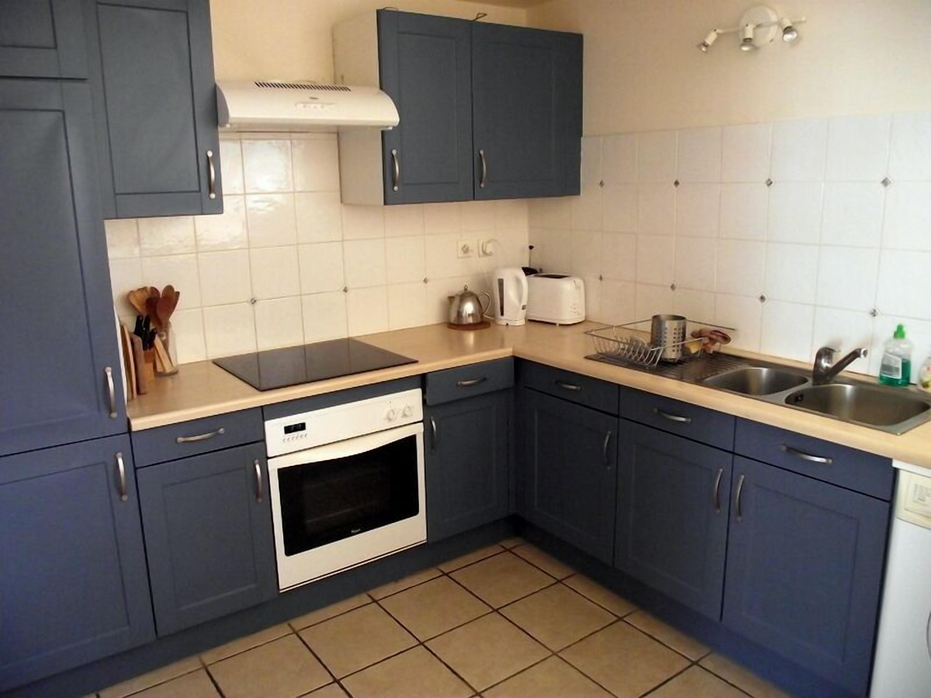 Unique Ski/Mountain Apartment In Grounds Of 18th Century Chateau with new pool