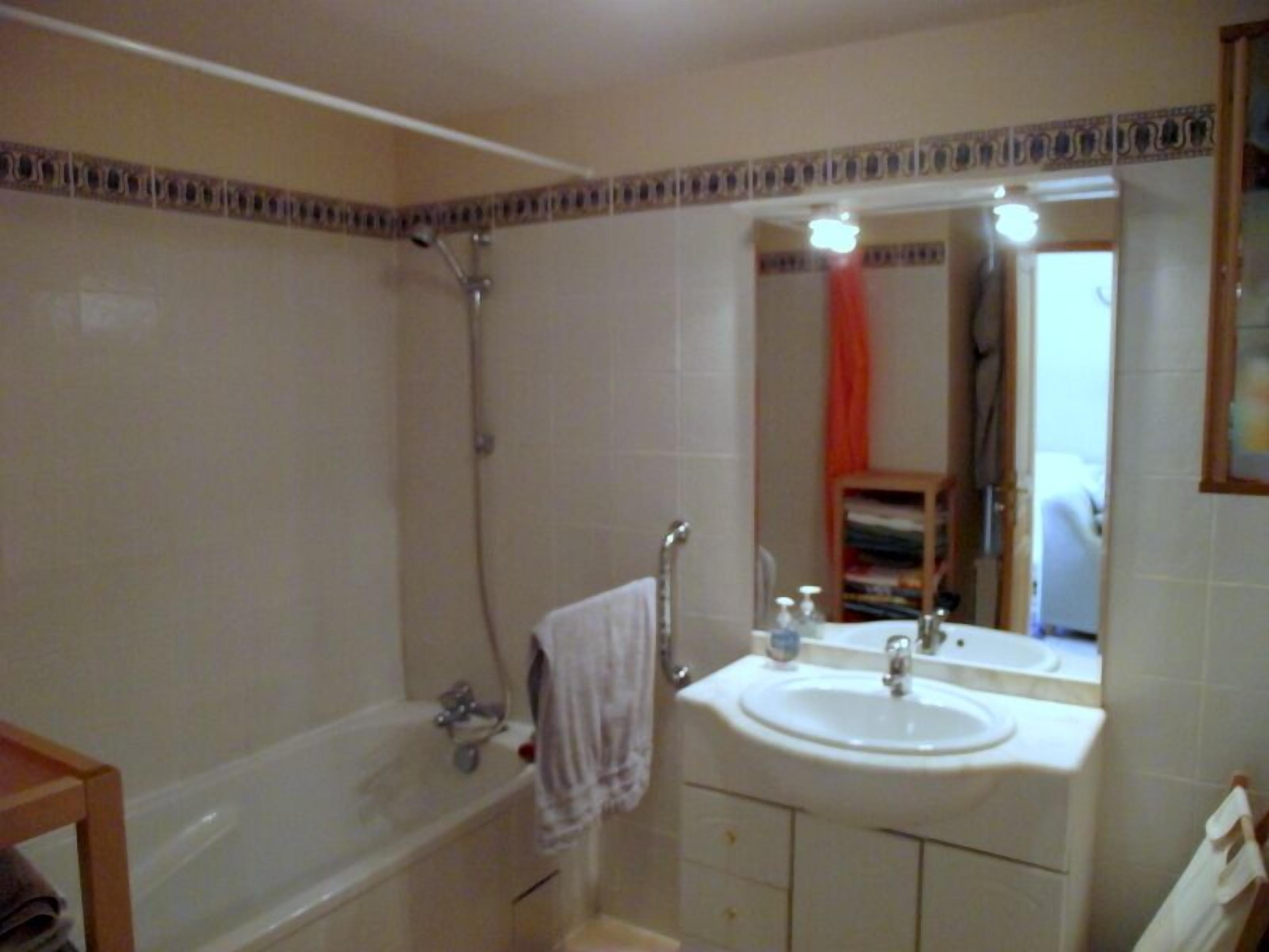 Unique Ski/Mountain Apartment In Grounds Of 18th Century Chateau with new pool