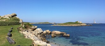 Charming house renovated all comfort, large enclosed garden at 100m classified ****