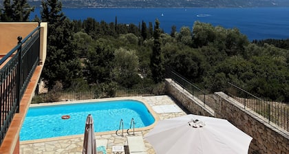 Amazing sea view,private pool,just super MHTE 0458K91000420601,EVRETI, FISCARDO