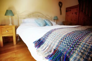 1 غرفة نوم ومكواة/لوح  كي وواي فاي مجانًا وملاءات أسرّة