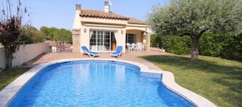 HUIS MET PRIVÉ ZWEMBAD EN EEN KOSTBARE TUIN - COSTA BRAVA