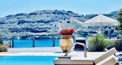 Villa élégante et luxueuse, baie de Vlicha près de Lindos, vue imprenable sur la mer