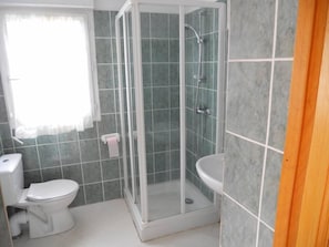 Bathtub