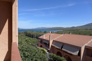 Property grounds - Near the beach, the ideal base for a pleasant holiday, free wi-fi. (Alghero)