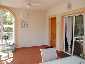 Dining - Beautiful villa with private pool in the middle of nature. (L'Ametlla de Mar)