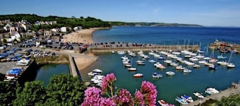 Architect Designed Stunning House, In Quiet And Peaceful Stunning Location