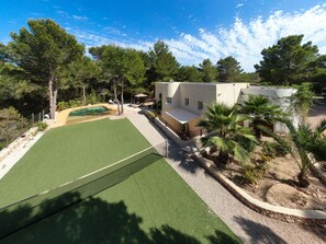 Exterior - Villa CASA VERDE with private parking and swimming pool. WIFI, A/C, Terraces and BBCOA⭐⭐⭐⭐⭐ (sant francesc)