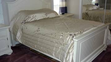 2 間睡房、熨斗/熨衫板、免費 Wi-Fi、床單