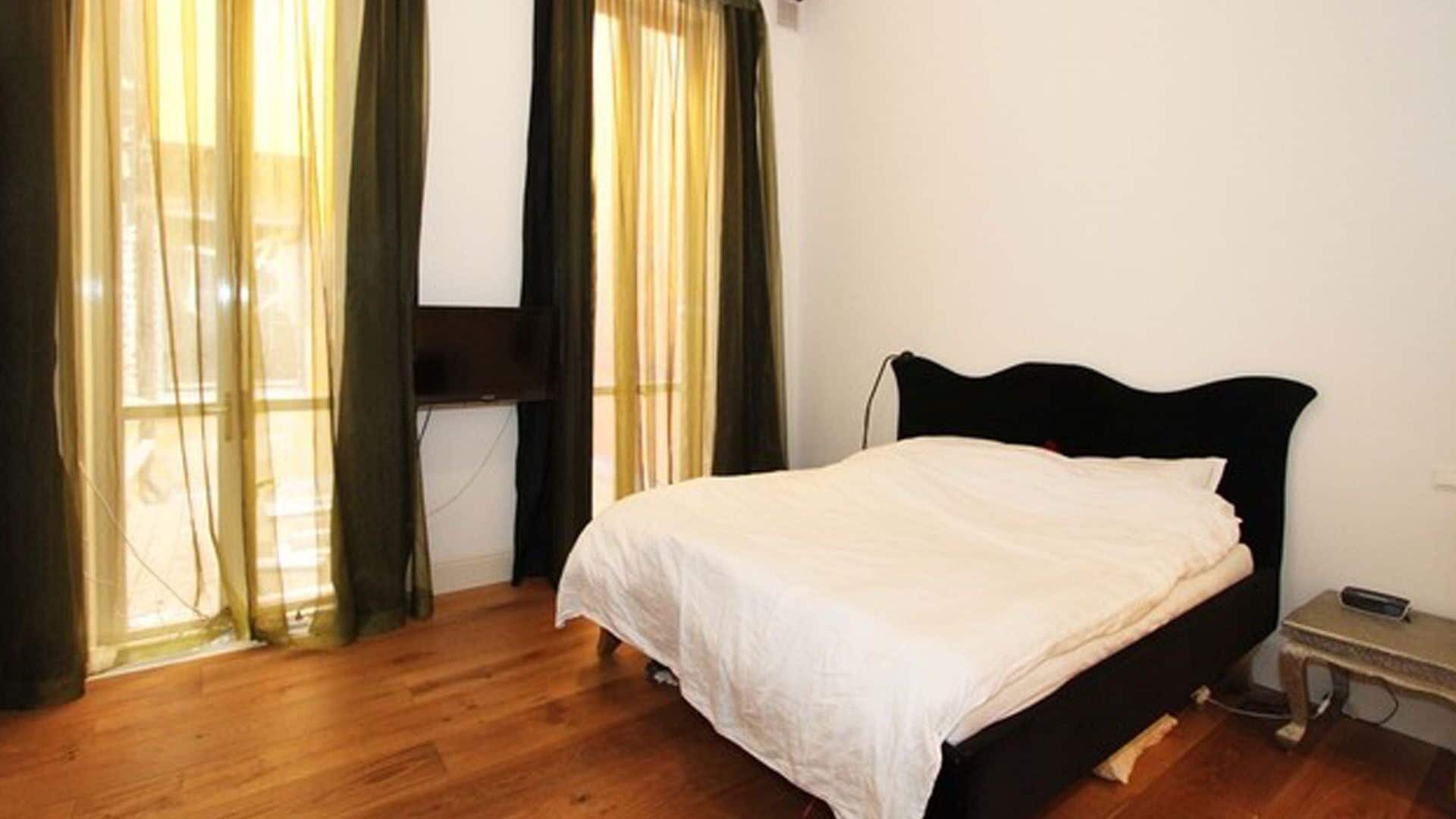 luxurious apartment with a great location; amsterdam