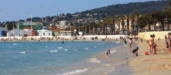 Provencal-talo oliivipuiden ympäröimänä rauhan ja luonnon ystäville