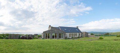 Sea Mist,  Idyllic Setting overlooking the Atlantic Ocean