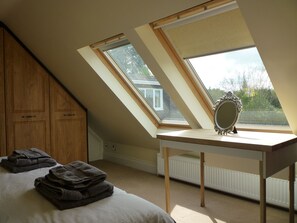 3 bedrooms, iron/ironing board, travel cot, free WiFi