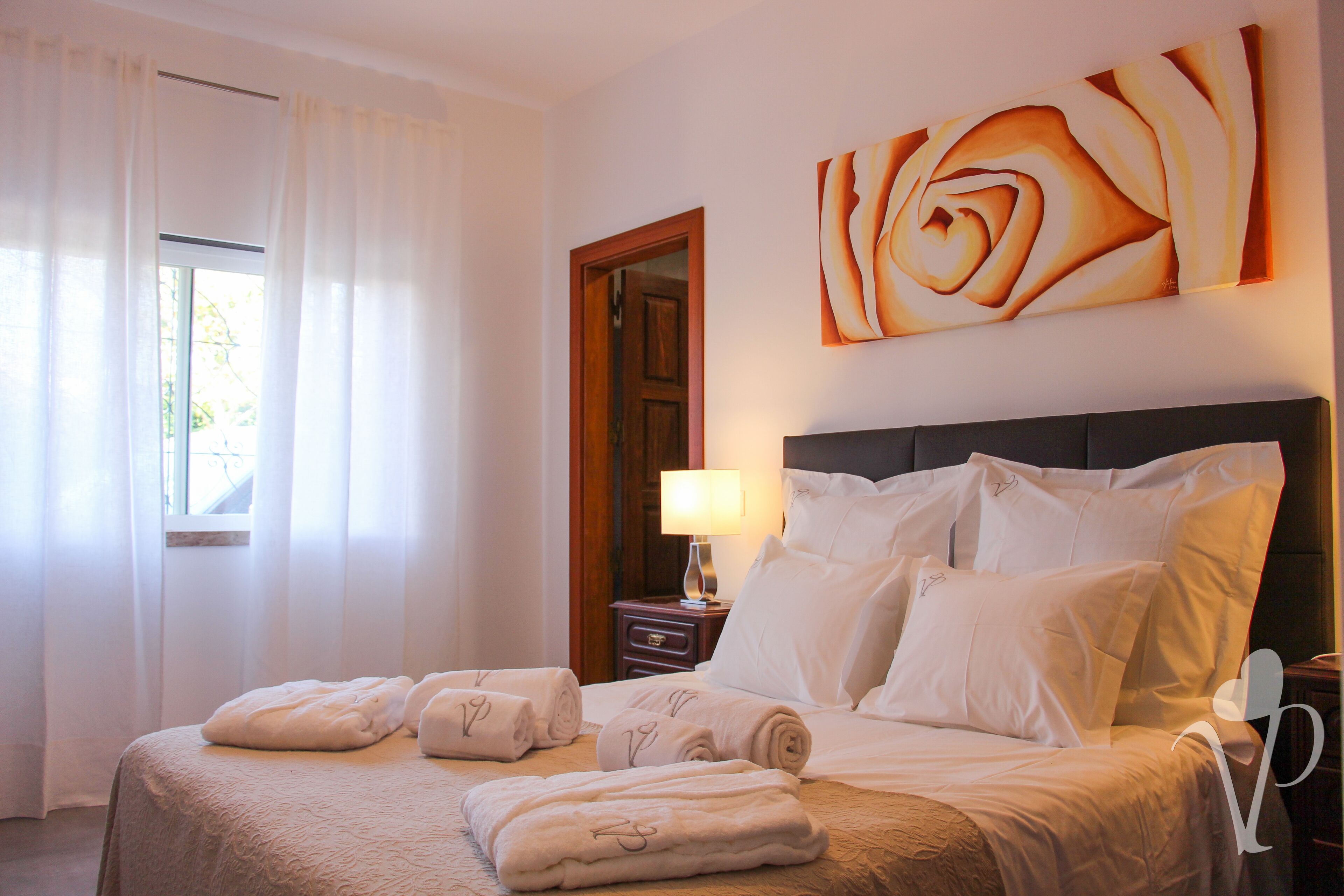 9 chambres, fer et planche à repasser, Wi-Fi gratuit, draps fournis