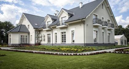 Dworek Nad Rozlewiskiem
