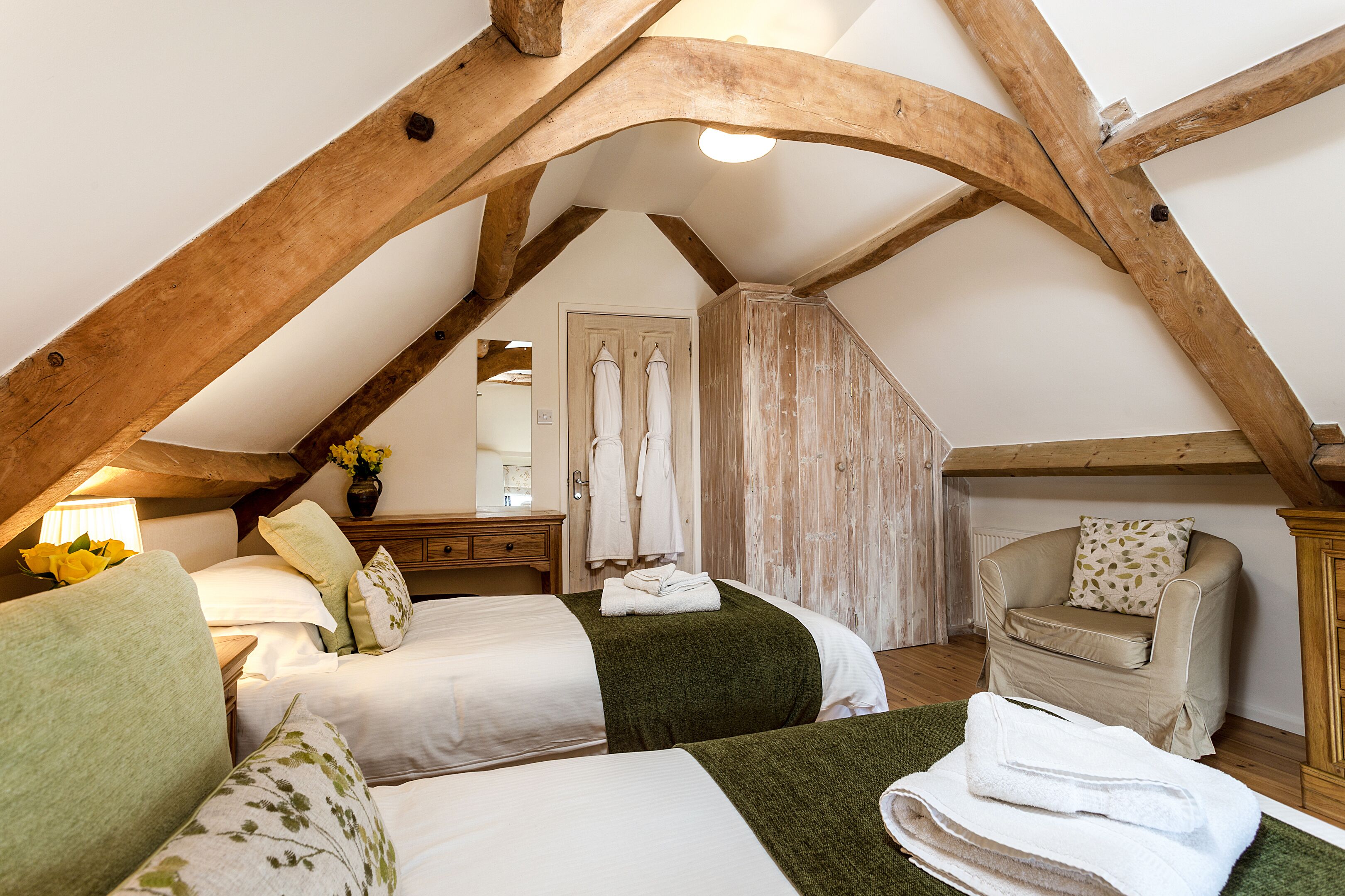 3 chambres, fer et planche à repasser, lit parapluie, Wi-Fi gratuit